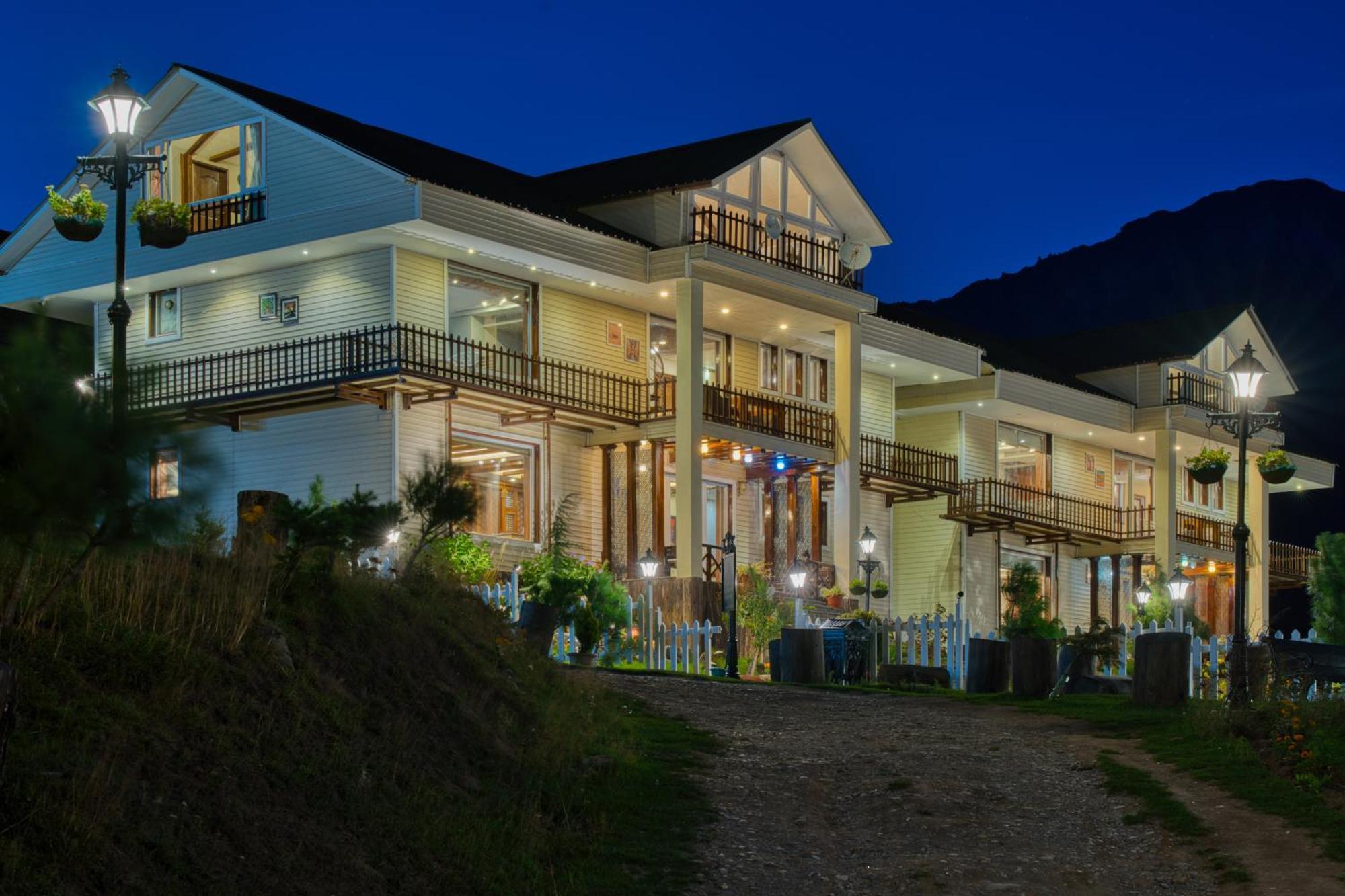 Golden Meadows Hotels & Resorts Sonamarg Luaran gambar